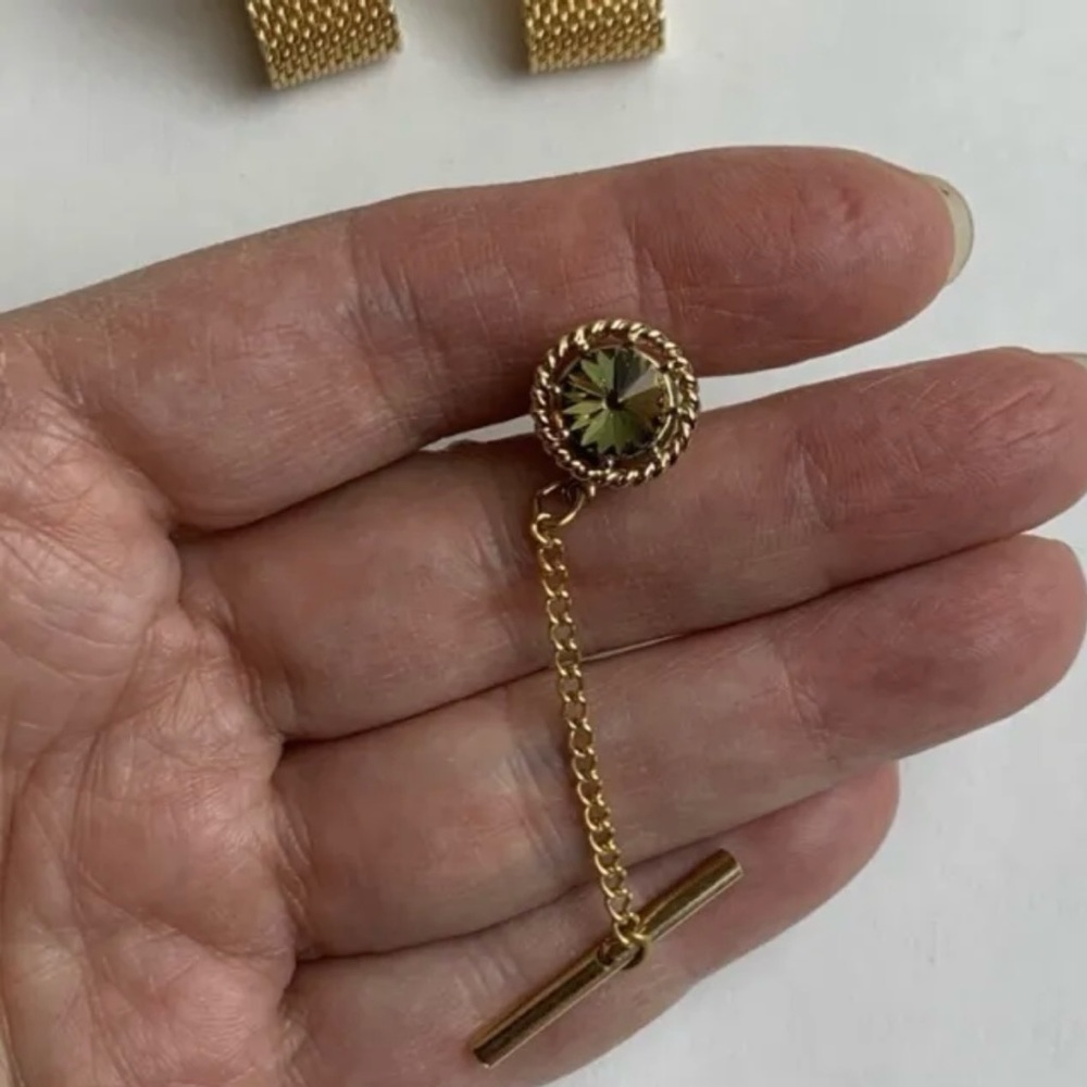 Vintage Watermelon Rivoli Cufflinks Tie Tack Gold Tone Mesh Wrap Around Cuff - Picture 2 of 6